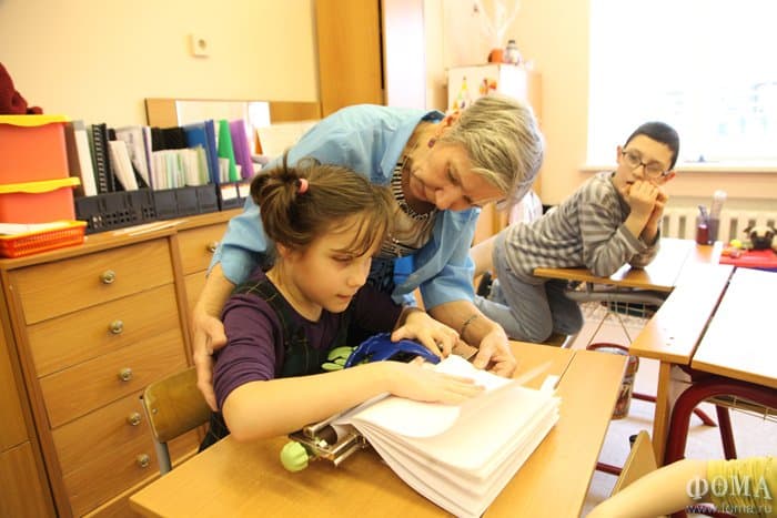 Слепоглухая Милана