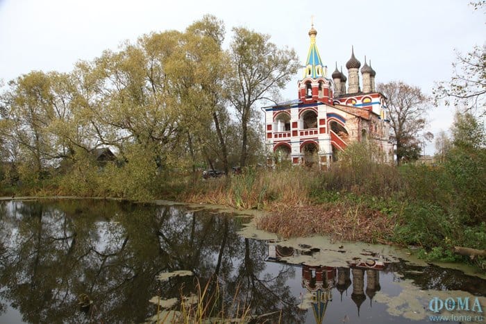 В тени большого города