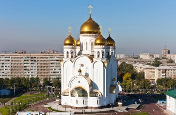 В Красноярск принесен ковчег с частицей мощей святого Валентина