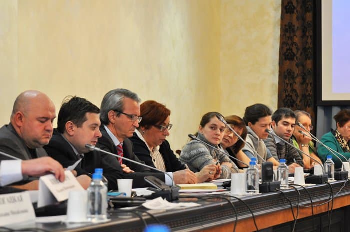 Новые храмы Москвы: Быть или не быть?