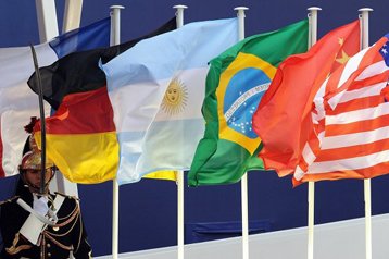 Накануне саммита G20 организации из 33 стран мира поддержали российский закон о запрете гей-пропаганды