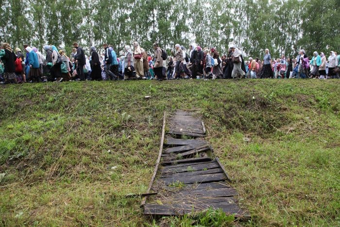 110 лет со дня обретения мощей преподобного Серафима Саровского