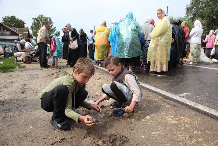 110 лет со дня обретения мощей преподобного Серафима Саровского