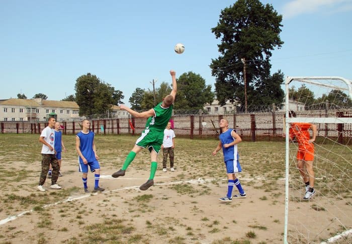 Недетская доля