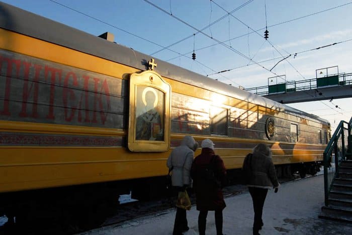 Скорый миссионерский: об одном необычном поезде