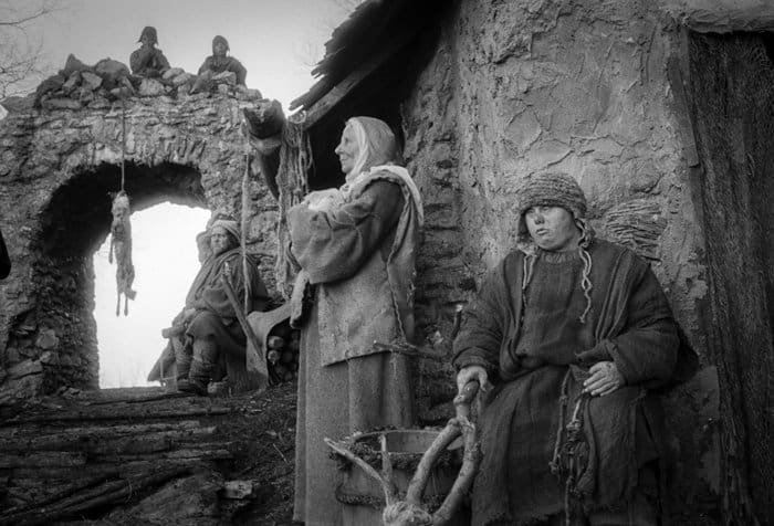 Отравленный мир. Правда и ложь в фильме Алексея Германа «Трудно быть богом»