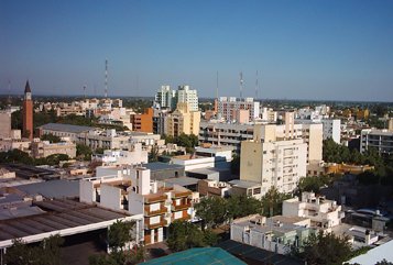 Многотысячная толпа ЛГБТ-активистов атаковала католический собор в Аргентине