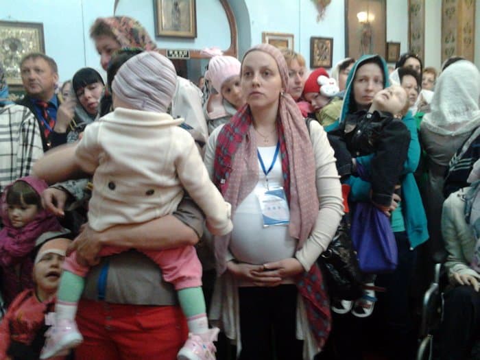 Пятый день китайского путешествия Патриарха Кирилла. Покровская Литургия