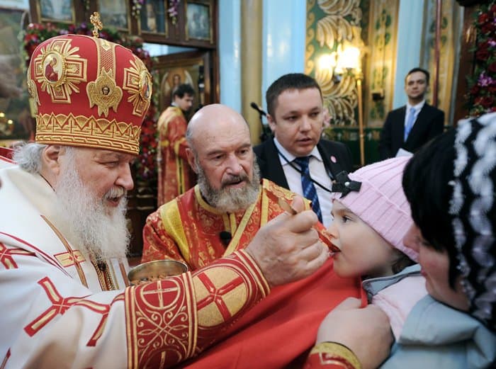 Пятый день китайского путешествия Патриарха Кирилла. Покровская Литургия